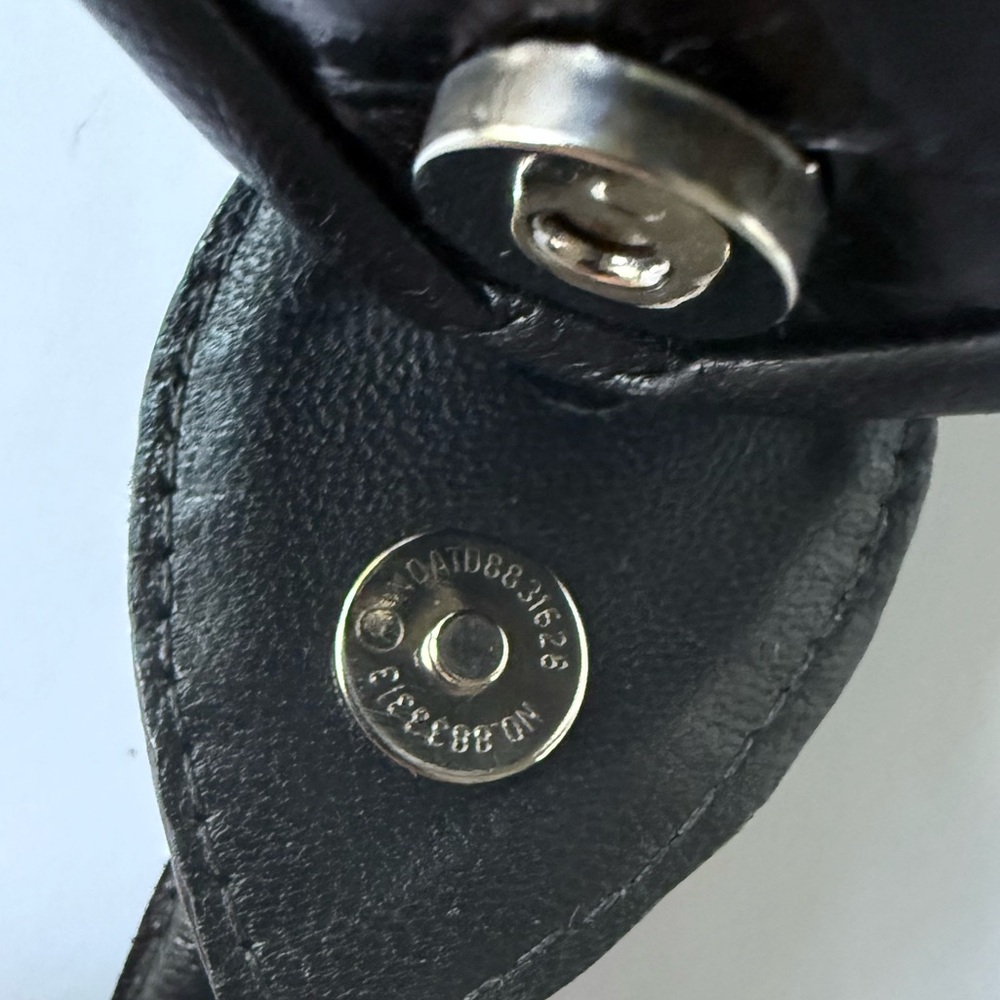 Vintage Sculptural Black Pyramid Exotic Fish Leather Box Handbag / Swing Clutch - Picture 11 of 14